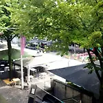 80m2 Avec Terrasse Balcon Jacuzzi Et Sauna Privatif En Hyper Centre Place Drouet D'erlon Apartment Reims