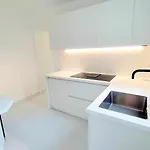 80m2 Avec Terrasse Balcon Jacuzzi Et Sauna Privatif En Hyper Centre Place Drouet D'erlon Apartment Reims