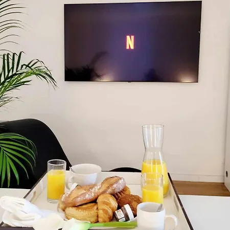 80m2 Avec Terrasse Balcon Jacuzzi Et Sauna Privatif En Hyper Centre Place Drouet D'erlon * رانس