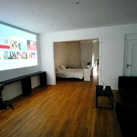 80m2 Avec Terrasse Balcon Jacuzzi Et Sauna Privatif En Hyper Centre Place Drouet D'erlon