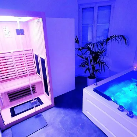 80m2 Avec Terrasse Balcon Jacuzzi Et Sauna Privatif En Hyper Centre Place Drouet D'erlon