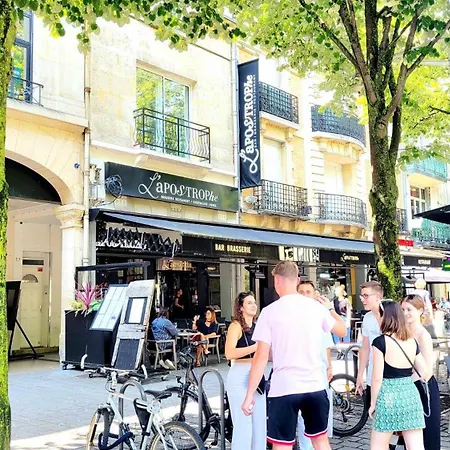 80m2 Avec Terrasse Balcon Jacuzzi Et Sauna Privatif En Hyper Centre Place Drouet D'erlon Apartment